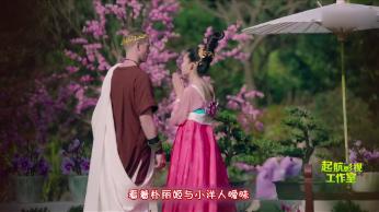 军阀把皇位托付给小舅子，后者去领旨，却发现宫里暗藏500刀斧手
